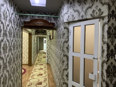 Аренда 6-комн. кв. 220 м²