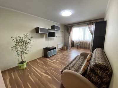 Аренда 2-комн. кв. 85 м² — 21