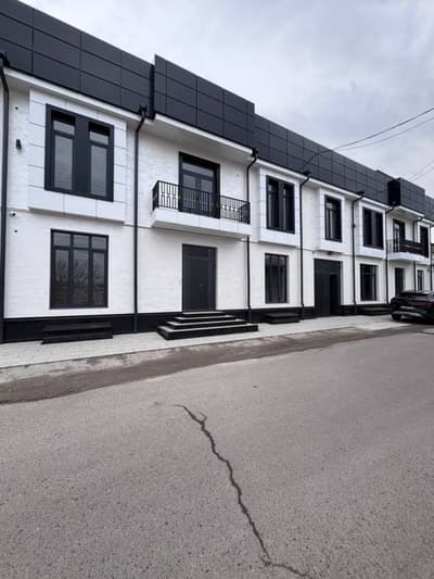 Саламатина 2 Танхауса и 1 Коттедж