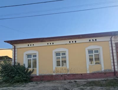 Коттедж  продаётся 6 соток ориентир Ал бухори масжид