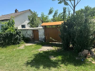 Уй сотилади срочно