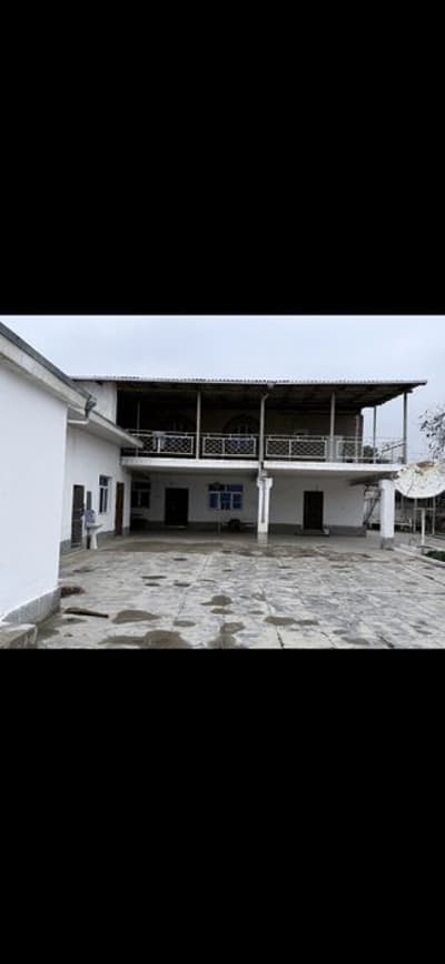 25 сотохли 12 хонали 2этажли уй сотилади