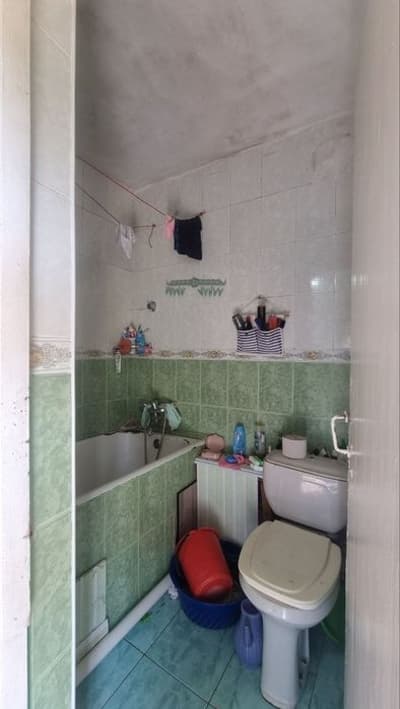 Чиланзар 4 квартал галерейка 1 комнатная 3 этаж