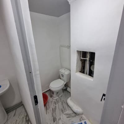 Yashinobotda uy sotiladi