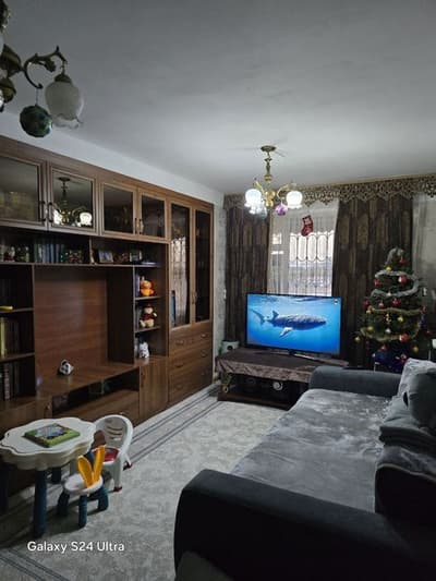 3/5/9. Алмазар р-н, вуз-городок, метро "Beruniy". Квартира 60 м².