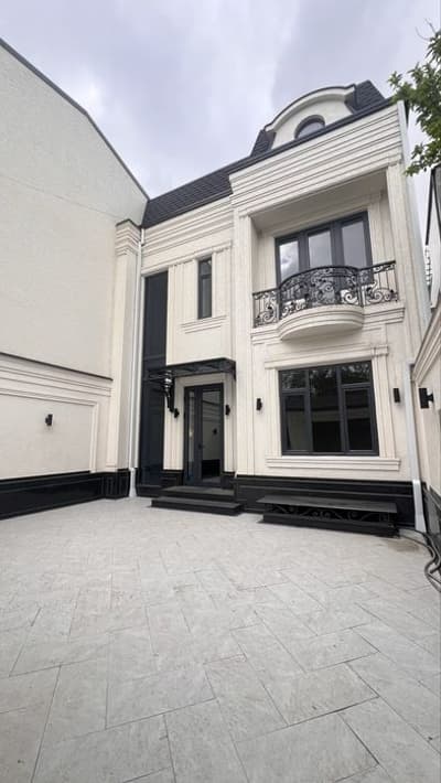 Современный, стильный и продуманный до мелочей .