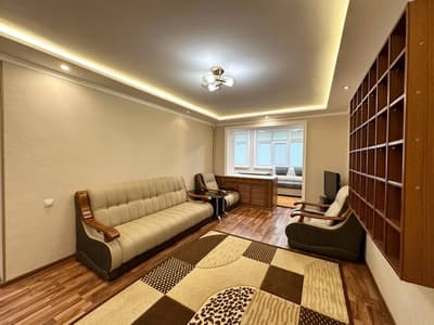 Продается 2х комнатная квартира кирпич Ул. Бобура Некст Яккасарай