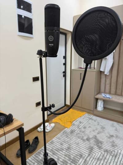 Продаётся 2х комнатная квартира в М. Улугбекском районе массив ялянгач