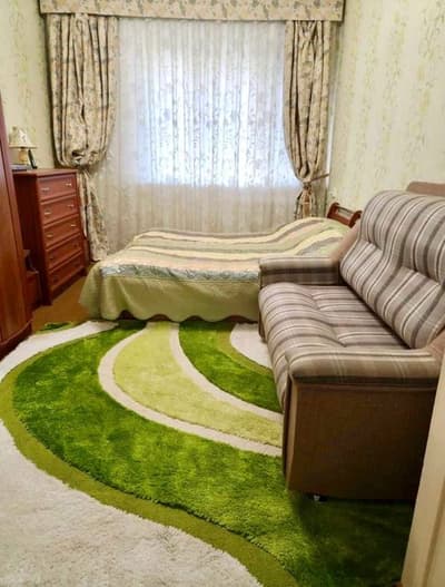 Срочно ‼️2 комнатная с обстановкой  8кв Чиланзар