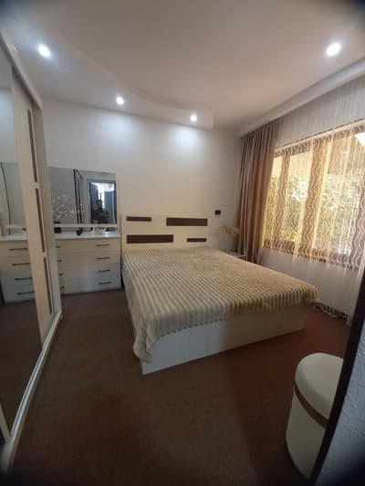 Продаётся дом. В центре города