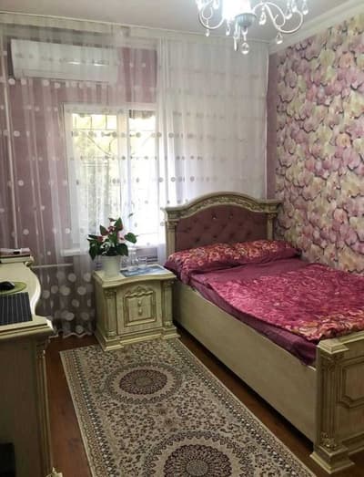 Юнусабад10 | 4/2/5 | зал+ 3 спальни | ипотека да | 100м2 | не торец |