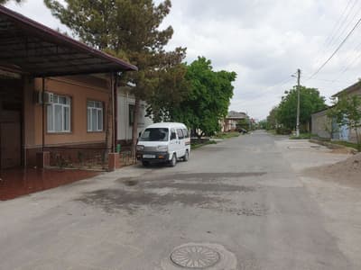 Ховли сотилади срочно