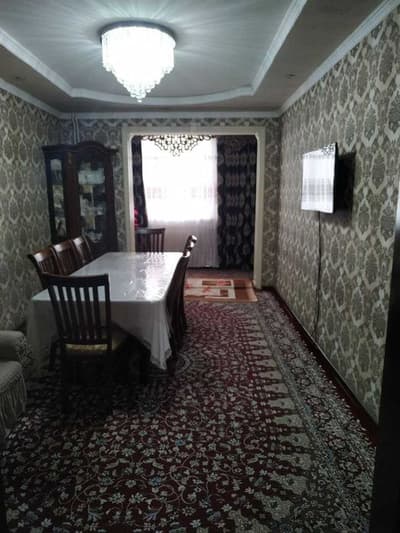 ПРОДАЕТСЯ 3/2/4 Яшнабадский_район Рынок Кадышева С ремонтом СРОЧНО