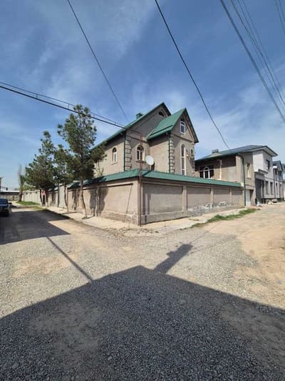 Участок в Янги Узбекистан 6-соток 20х30  9-комнат.