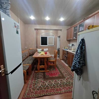 Срочно...Сергели 8 4 хона 8-этаж 100квадрат