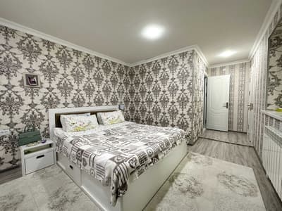 CРОЧНО ПРОДАЕТСЯ ДОМ 7.5 соток Яшнабад круг Рохат улица Катта бог