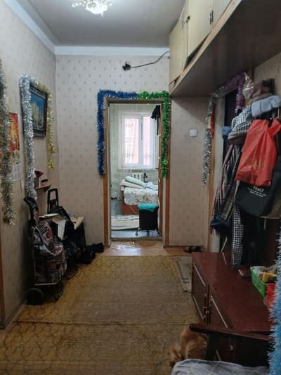 Яшнабод тум.Куйлик бозор атрофида.3хона 9эт 9эт-да.Умум. майд: 82 кв.м