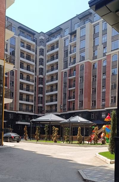 chilanzar Uchtepada joylashgan DEPO MALL 4 etaj 70kv