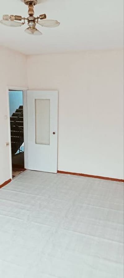 Чиланзар 8квартол продаётся квартира 1/3/4