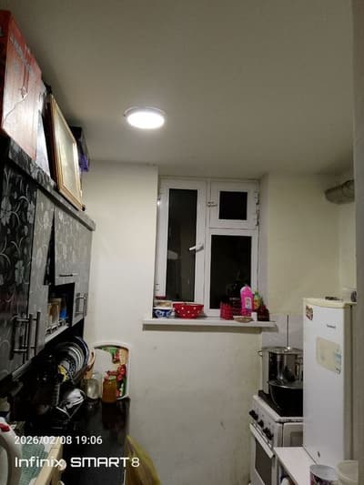 2xonalik uy sotiladi tezda hamma jixozlari bn