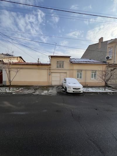 Яккасарой Саламатина 6 сотих ховли сотилади