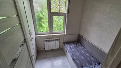 Юнусабадский район 1/4/4 ор-р Ботанический сад