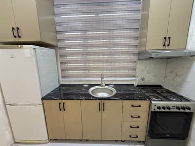 Срочно продам чиланзар 3.  Двух переделанная на трёх