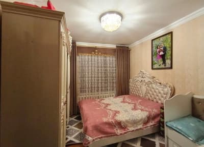 Продается квартира Юнусабад 19кв 3*4/1/5