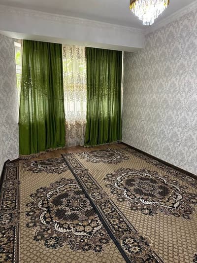 Sergli 6a uy sotiladi 2 xonali 1 etaj 7etajli dom