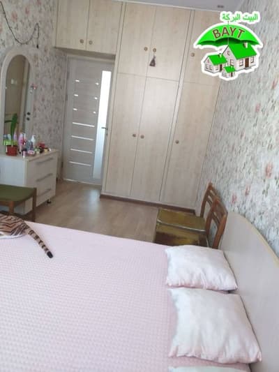 Продается 2 комнатная Чиланзар 11 квартал,Орт.ШохМед              х