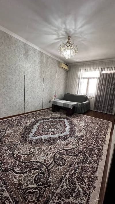 Юнусабад 11 квартал. Продается квартира 3/4/4