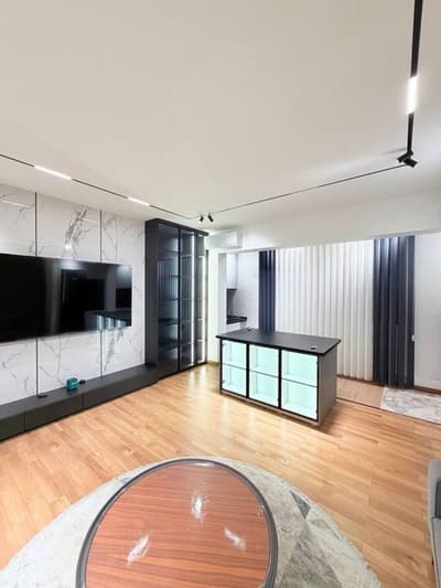 Продается 3х комн. квартира в центре города Дружба народов!