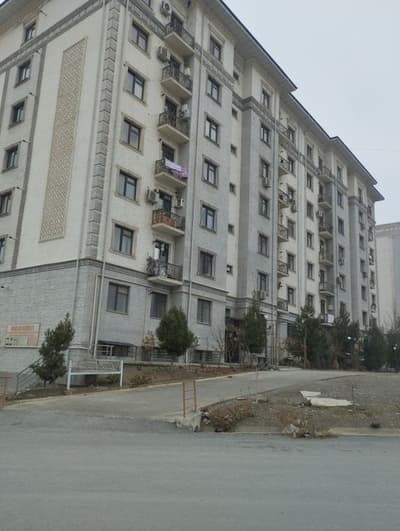 Продается 3-комнатная  квартира