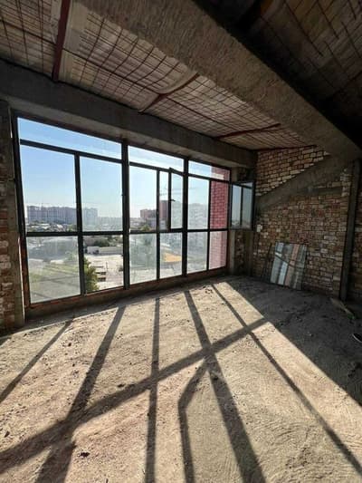 яшнабад рисовый базар Узбум 3х комнатная студия коробка новостройка;