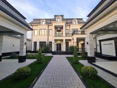 Продаётся дом Мирзо Улугбекский район Центр Луначарског