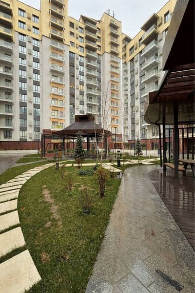 Продается 2-комнатная квартира, ЖК O’z Mahal, Новомосковская, Дархан