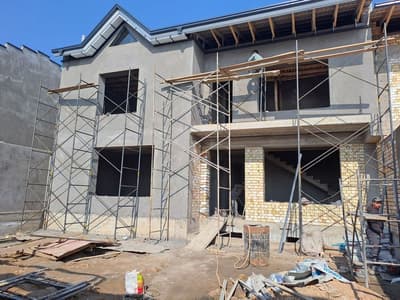 Кибрайский р-н!Про-ся 3-соток евродом каробка 7-комнат+подвал имеется