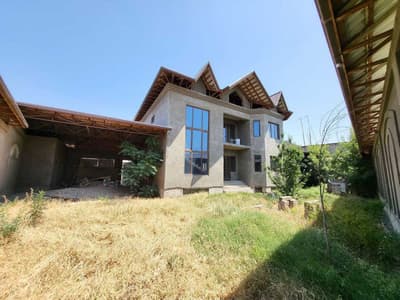 Ховли уй сотилади Хонободда