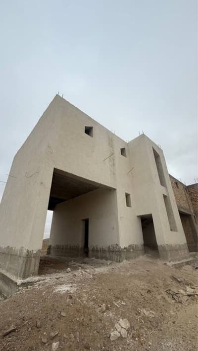 Продаётся двухэтажный коттедж в г.Зарафшан с видом на озеро