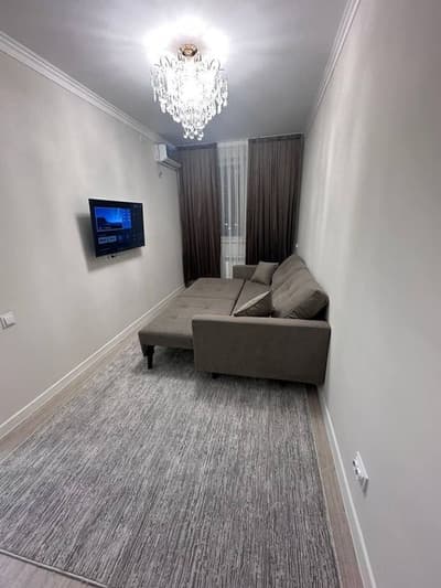 Assalom Sohil Продается 2 комнатная квартира коробка ул.Фергана Йул