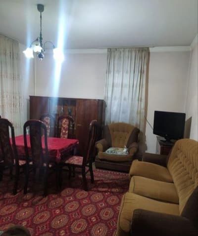 Продажа 1/1/4 на Юнусабад-7, срочно сотилади