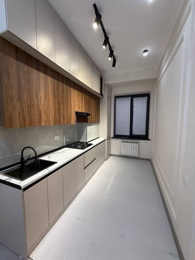 Квартира сотилади