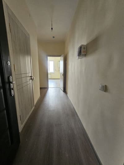 Продаётся новостройка 2х ком 1й этаж под любой бизнес Корасув