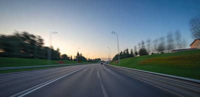 3 хона 65 м2 Мирзо-Улугбек туманида СРОЧНО