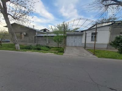 Ko'kcha oqlonda xovli sotiladi