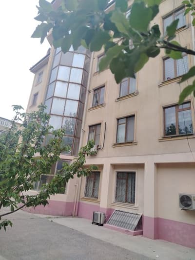 Vagzal Saodatda 102kv li katta shinam tayyor uy sotiladi