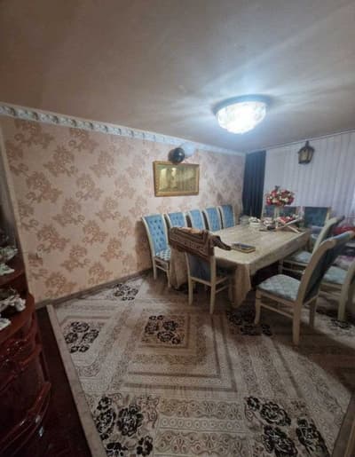 Срочно! Продаётся 4-х комнатная, чиланзар 26 кв