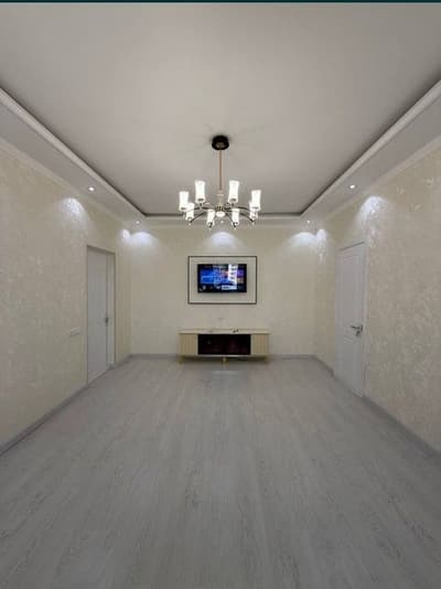 Продаётся уютная 1-комнатная квартира (переделанная в 2) на Юнусабаде