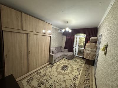 Сотилади 1 хона 2 хона қилинган