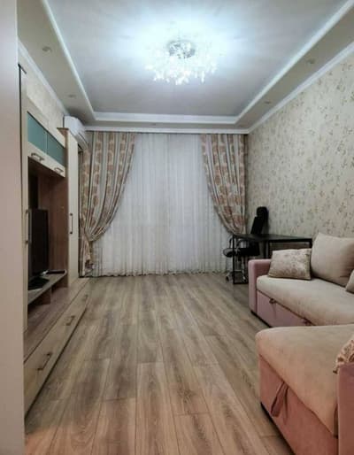 Квартира продаётся Чиланзар 8 квартал 2/4/4 меб тех Малика гостиница